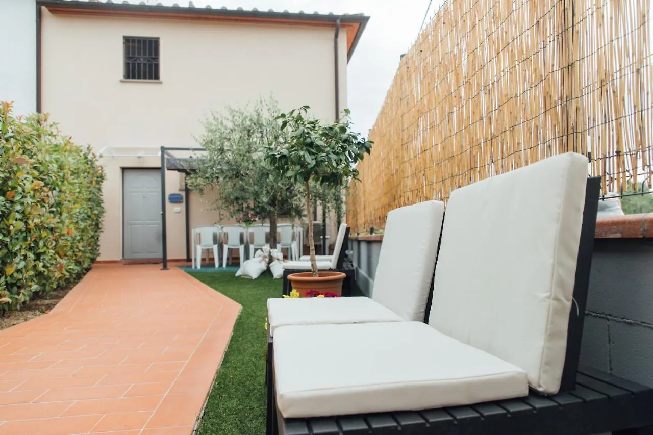 Country Chic Pistoia-Casa In Campagna Giardino, Parking Dom wakacyjny Pistoia