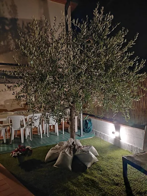 Country Chic Pistoia-Casa In Campagna Giardino, Parking Włochy