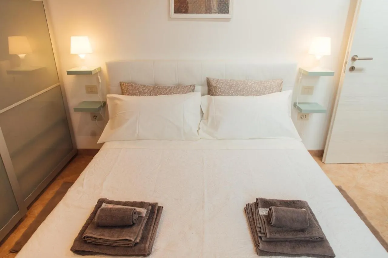 Country Chic Pistoia-Casa In Campagna Giardino, Parking 0*, Pistoia Italia