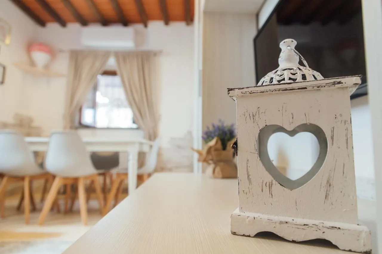 Casa vacanze Country Chic Pistoia-Casa In Campagna Giardino, Parking Italia