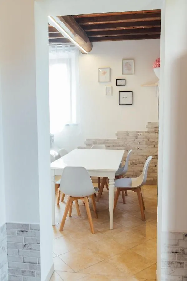 Country Chic Pistoia-Casa In Campagna Giardino, Parking