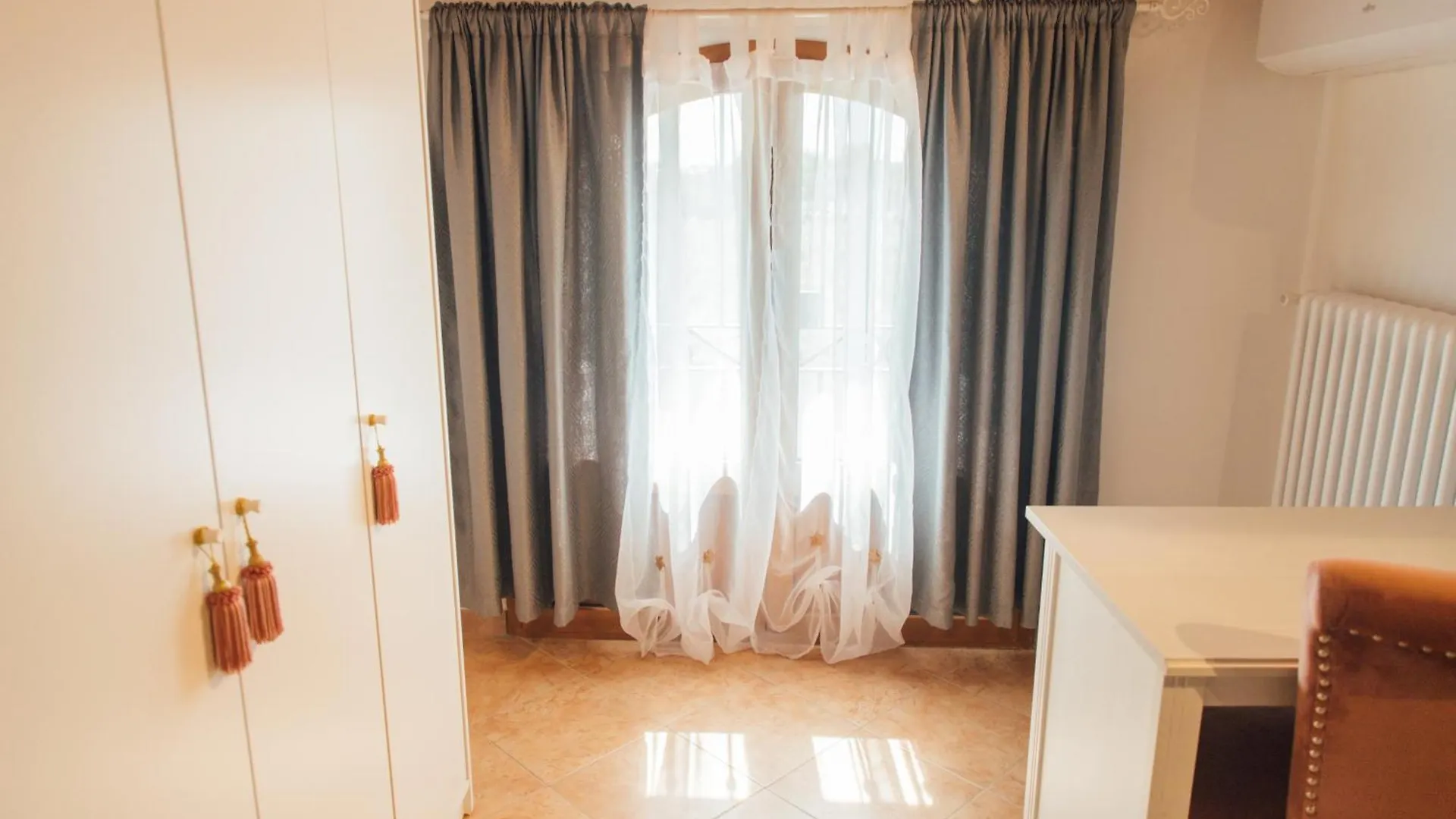 Country Chic Pistoia-Casa In Campagna Giardino, Parking Pistoia